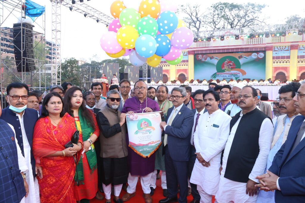 রাজশাহীতে বর্ণিল আয়োজনে বাংলাদেশ-ভারত সাংস্কৃতিক মিলনমেলা