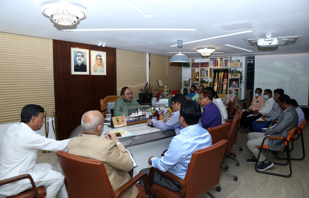 রাজশাহী নগরীর চলমান বিভিন্ন উন্নয়ন কাজের অগ্রগতি পর্যালোচনা সভা 