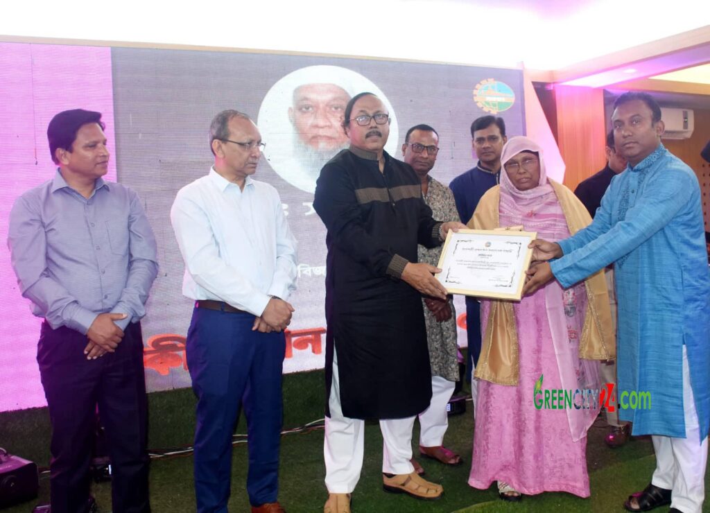 ‘কীর্তিমান পদক’ বাবা বেঁচে থাকলে খুশি হতেন: সদর আলীর ছেলে