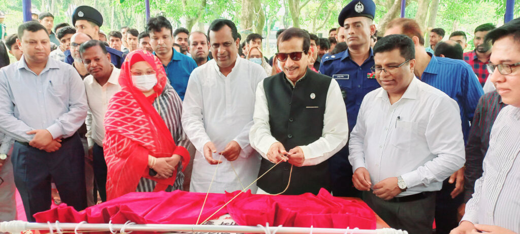 ‘পৃথিবীতে যা সুন্দর তা কখনও থেমে থাকে না, বাংলাদেশও থেমে থাকেনি’