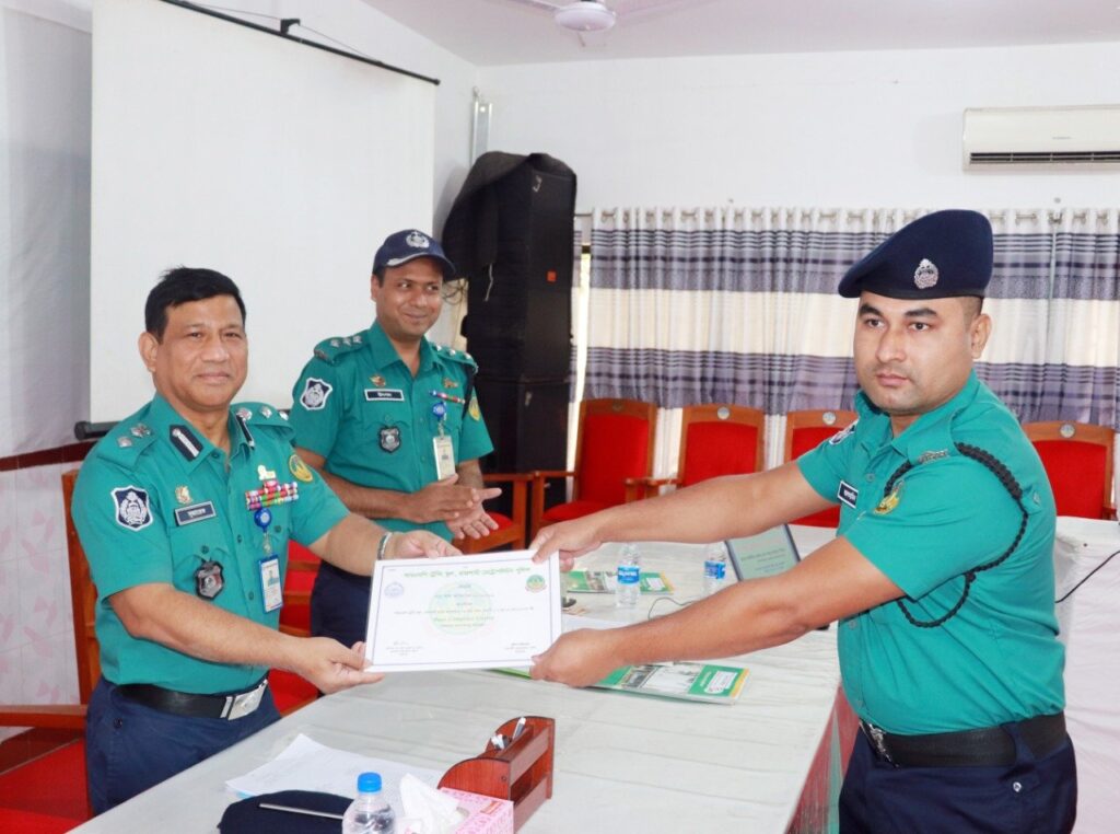 আরএমপিতে কোর্সের সমাপনী 