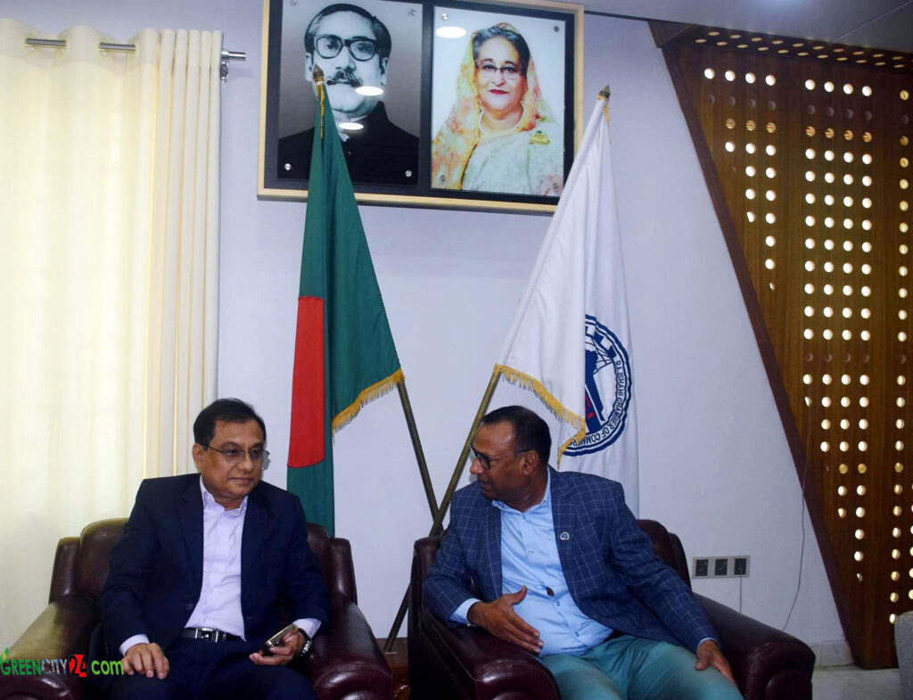 নব-নিযুক্ত কাস্টমস্ কমিশনারের সাথে রাজশাহী চেম্বারের সৌজন্য সাক্ষাৎ
