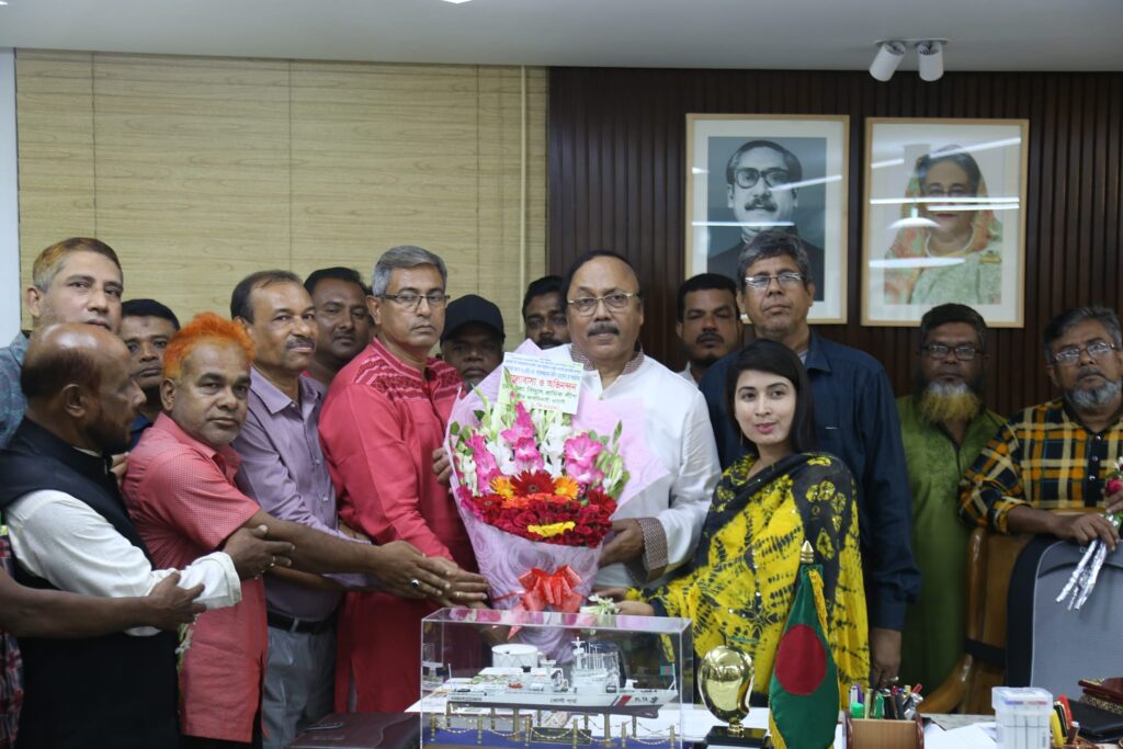 রাসিক মেয়রের সাথে নেসকো বিদ্যুৎ শ্রমিক লীগের নেতৃবৃন্দের সাক্ষাৎ