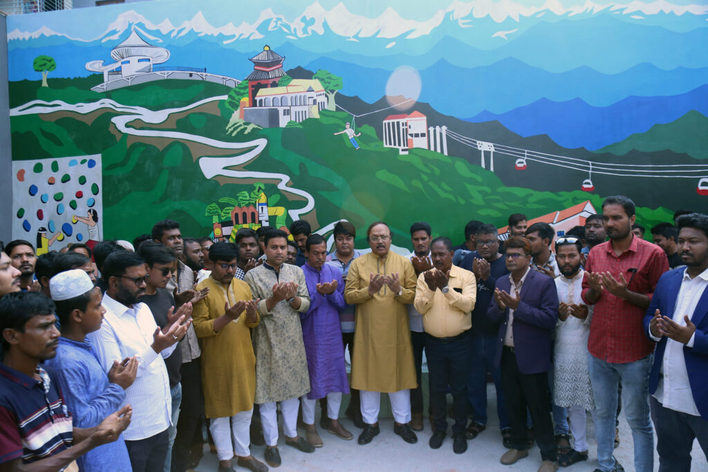 জাতীয় তরুণ সংঘ একাডেমীতে দেয়ালচিত্রের উদ্বোধন