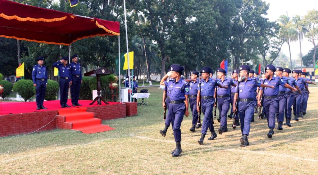 রাজশাহী জেলা পুলিশের মাস্টার প্যারেড অনুষ্ঠিত