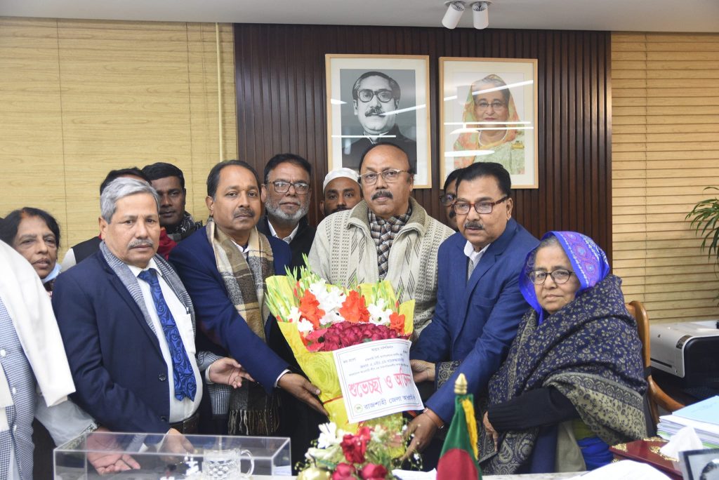সভাপতিমণ্ডলীর সদস্য নির্বাচিত হওয়ায় মেয়র লিটনকে ফুলেল শুভেচ্ছা
