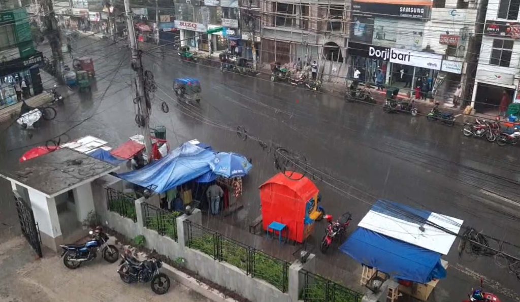 রাজশাহীতে মৌসুমের প্রথম বৃষ্টি, ১৫ মার্চ পর ভারী বৃষ্টিপাতের সম্ভাবনা