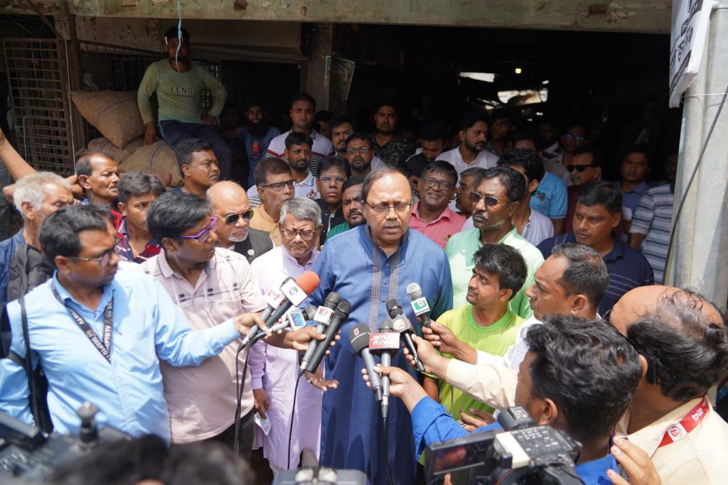 আমি নির্বাচিত হলে নগরবাসীর প্রত্যাশা পূরণে কাজ করবো: লিটন