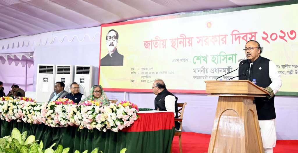 প্রধানমন্ত্রীর কাছে জলবায়ু তহবিল থেকে রাজশাহী বিভাগের জন্য বরাদ্দ চাইলেন রাসিক মেয়র