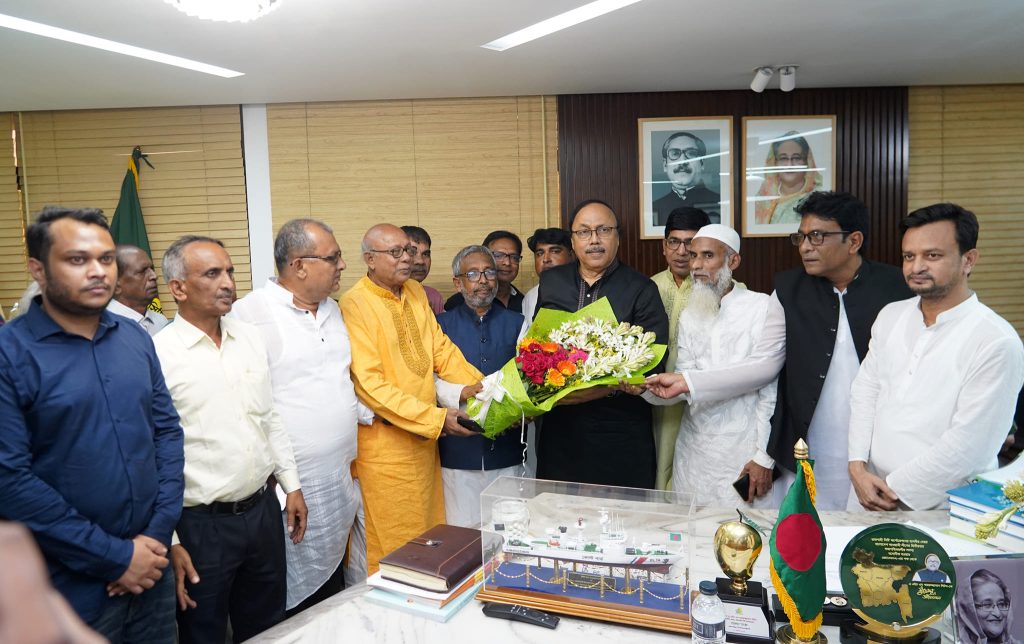 রাসিক মেয়র সাথে রাজশাহীর তিনটি আসনের আ.লীগ এমপি প্রার্থীদের সাক্ষাৎ