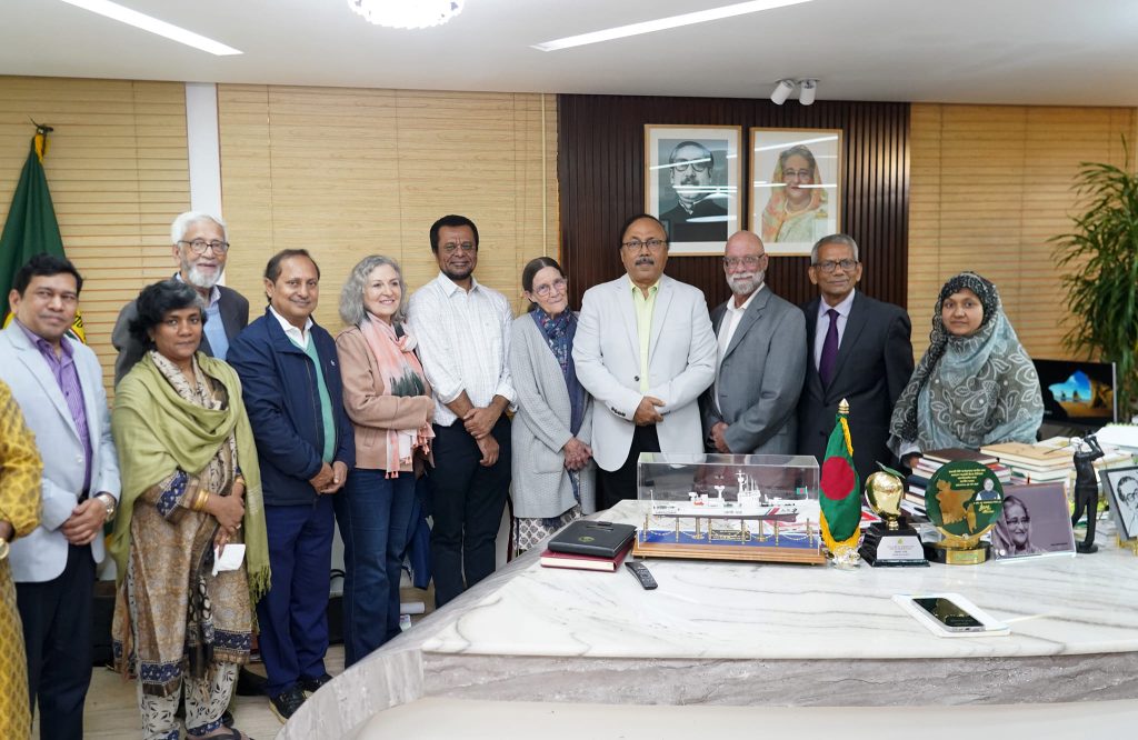 রাসিক মেয়রের সাথে সিআরপি‘র প্রতিনিধি দলের মতবিনিময় সভা