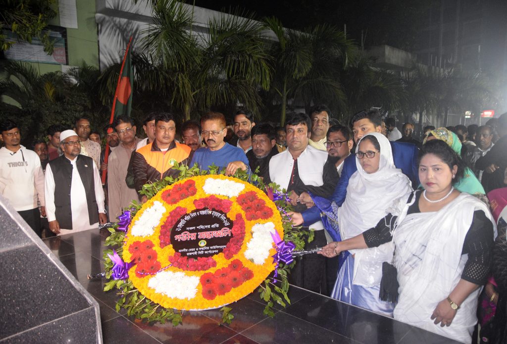 রাজশাহী সিটি কর্পোরেশনের উদ্যোগে শহীদ দিবস ও আন্তর্জাতিক মাতৃভাষা দিবস পালিত