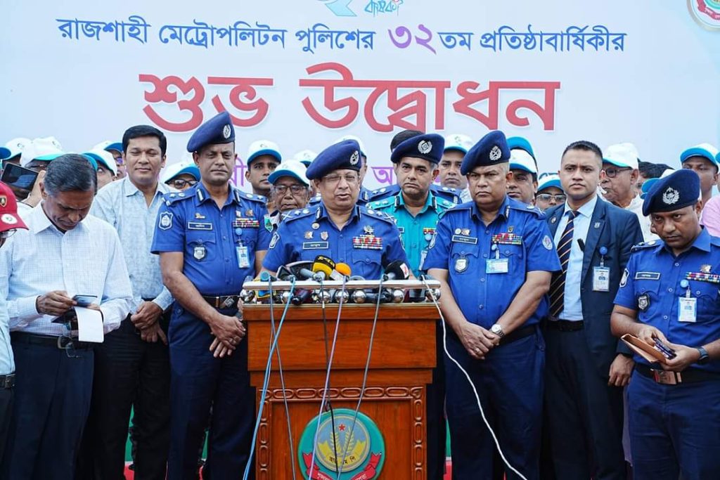 ব্যক্তির দায় বাহিনী নেবে না, বেনজীর ইস্যুতে রাজশাহীতে আইজিপি